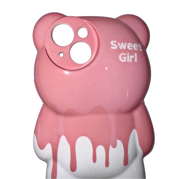 iPhone 15 Silicone Mauve & White Bear Case - Picture 4 of 5